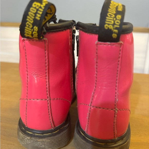 Hot Pink Patent Leather Dr Martens toddler combat boots size 10 - Picture 8 of 9